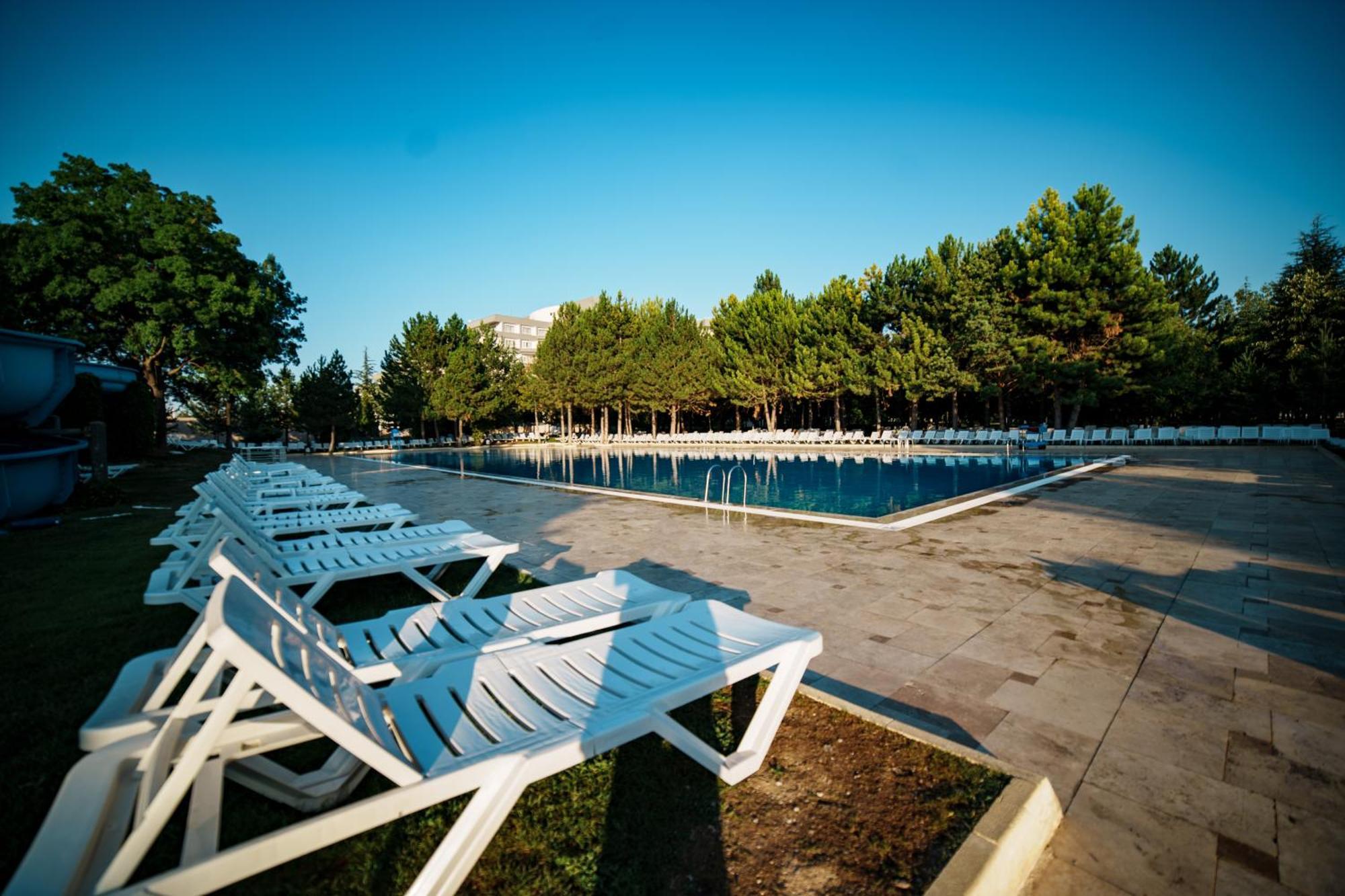 Anadolu Hotels Esenboga Thermal Exterior photo