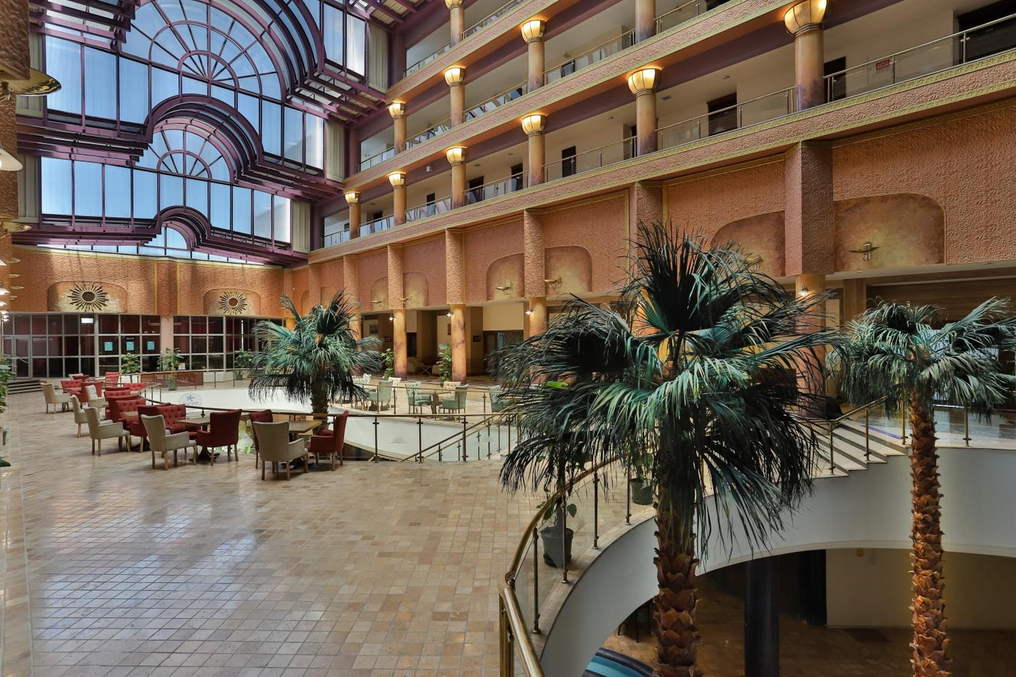 Anadolu Hotels Esenboga Thermal Exterior photo